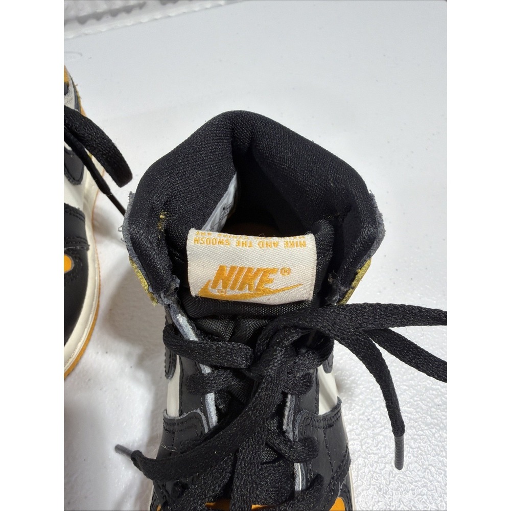 Size 8C - Jordan 1 High Black, Orange, White Toddler Air Jordan Retro High OG - Picture 6 of 10